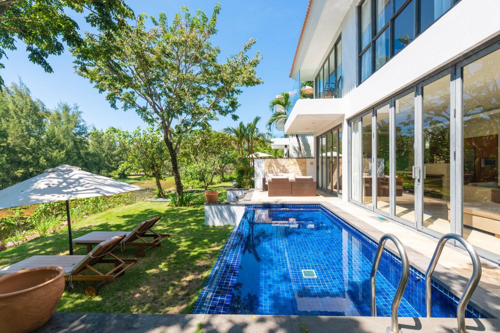 Emblem Sea 3 Bedroom Villas Da Nang Luaran gambar