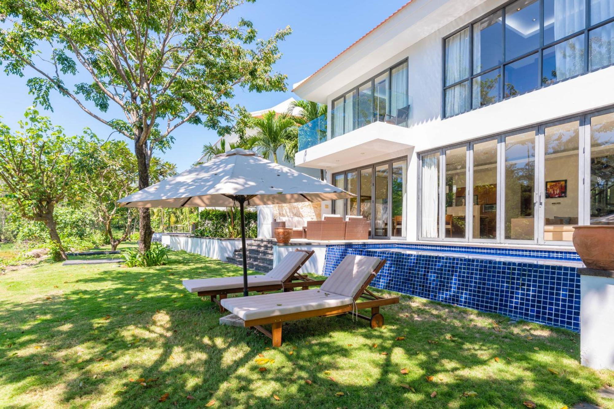 Emblem Sea 3 Bedroom Villas Da Nang Luaran gambar